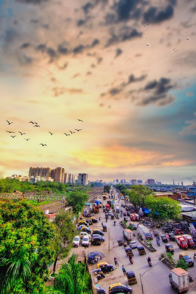 La Hotel Metro Near Bkc Mumbai Bagian luar foto